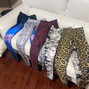 5 pair of Terez full length workout leggings